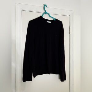 Burgundy Calvin Klein Sweater
Size Large
Small hole in right shoulder see photos